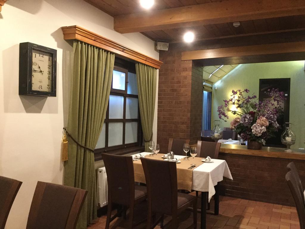 Hotel Senas Namas Αλίτους Εξωτερικό φωτογραφία